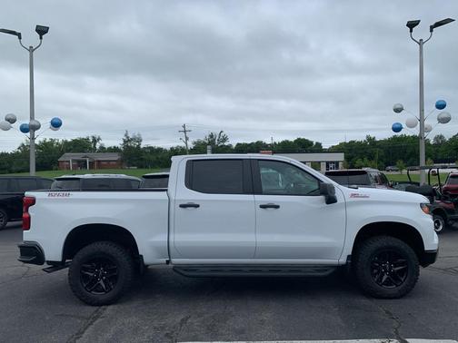 2025 Chevrolet Silverado 1500 Custom Trail Boss