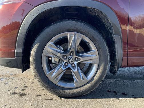 2019 Toyota Highlander Limited Platinum