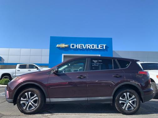 2017 Toyota RAV4 LE
