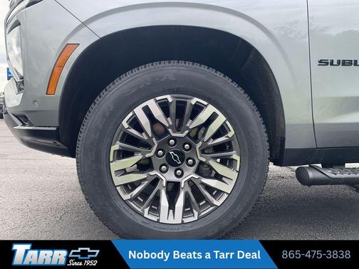 Sterling Gray Metallic 2025 Chevrolet Suburban 4WD Z71