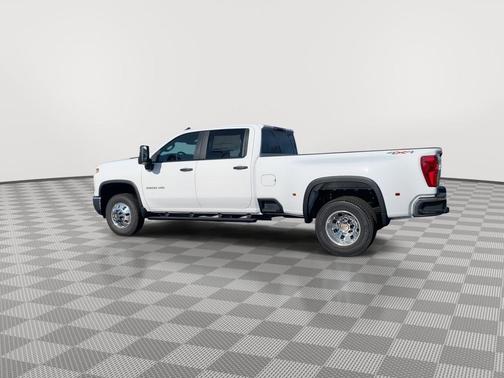 2026 Chevrolet Silverado 3500 WT