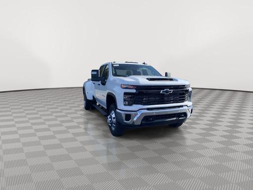 2026 Chevrolet Silverado 3500 WT