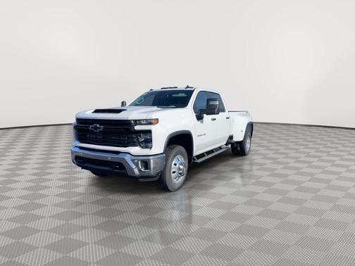 2026 Chevrolet Silverado 3500 WT