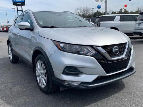 2022 Nissan Rogue Sport SV