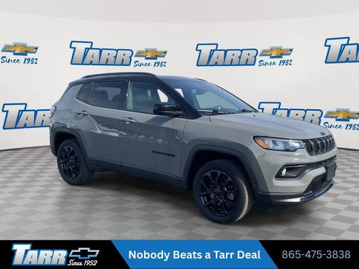 Sting-Gray Clearcoat 2023 Jeep Compass Latitude