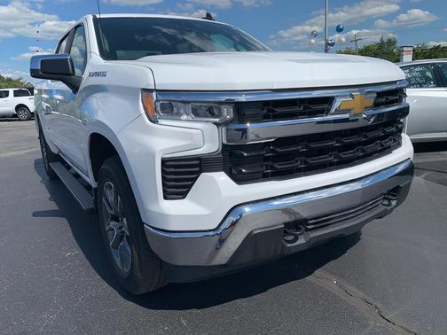 2025 Chevrolet Silverado 1500 LT