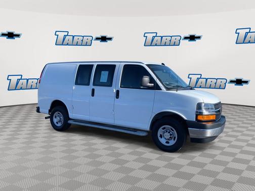 2024 Chevrolet Express 2500 RWD 2500 Regular Wheelbase WT