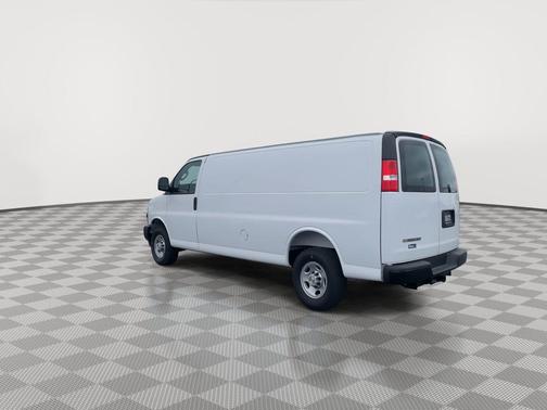 2025 Chevrolet Express 3500 RWD 3500 Extended Wheelbase WT