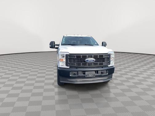 2023 Ford F-350 XL