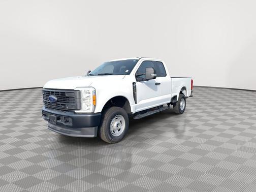 2023 Ford F-350 XL
