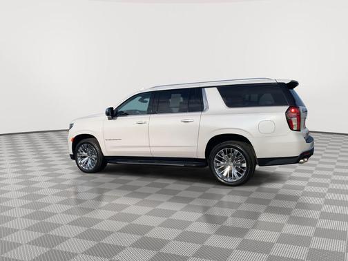 2021 Chevrolet Suburban Premier