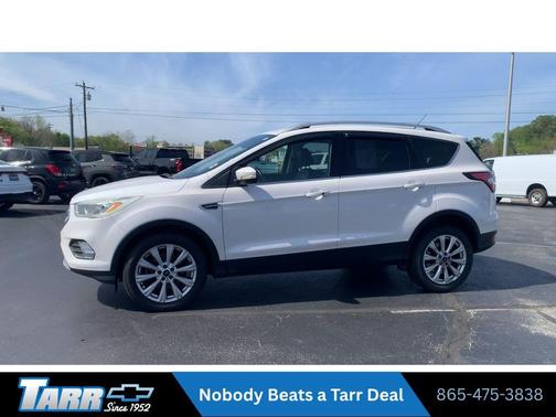 White Platinum Metallic Tri-Coat 2017 Ford Escape Titanium