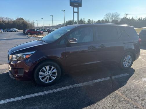 2017 Kia Sedona LX