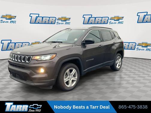 Baltic Gray Metallic Clearcoat 2024 Jeep Compass Latitude