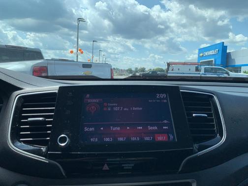 2021 Honda Ridgeline Sport
