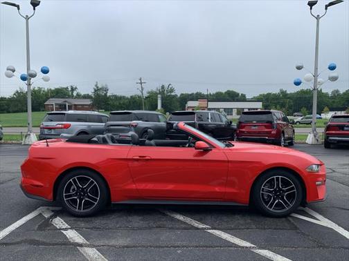 2022 Ford Mustang EcoBoost Premium
