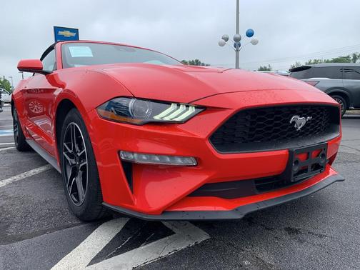2022 Ford Mustang EcoBoost Premium