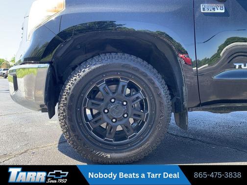 Black 2015 Toyota Tundra SR5