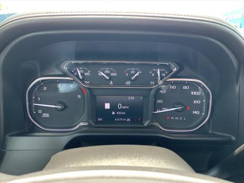2022 GMC Sierra 2500 AT4