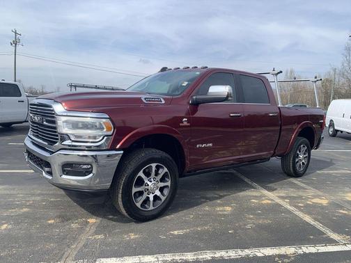 2021 RAM 2500 Laramie Crew Cab 4x4 6'4' Box
