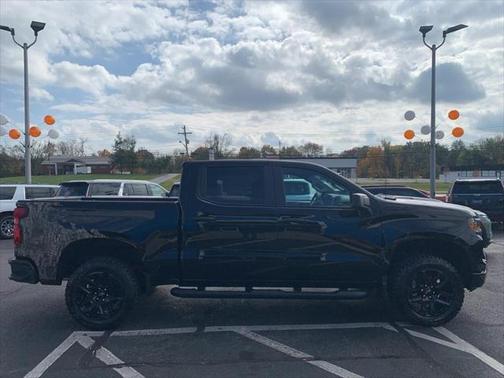 2025 Chevrolet Silverado 1500 Custom Trail Boss