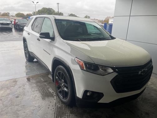 2021 Chevrolet Traverse Premier