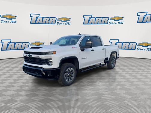 Summit White 2026 Chevrolet Silverado 2500 Custom
