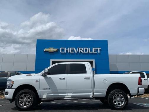2024 RAM 2500 Laramie Crew Cab 4x4 6'4' Box