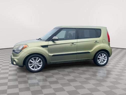 2013 Kia Soul +