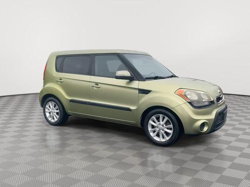 2013 Kia Soul +