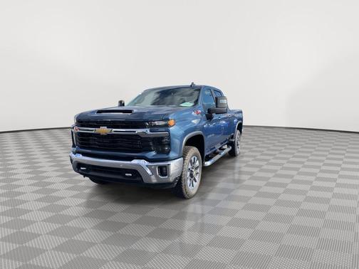 2025 Chevrolet Silverado 3500 LT