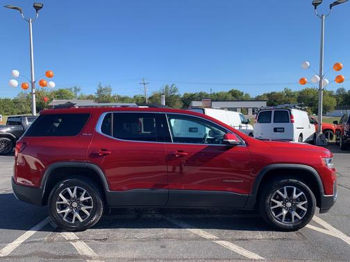 2023 GMC Acadia FWD SLE