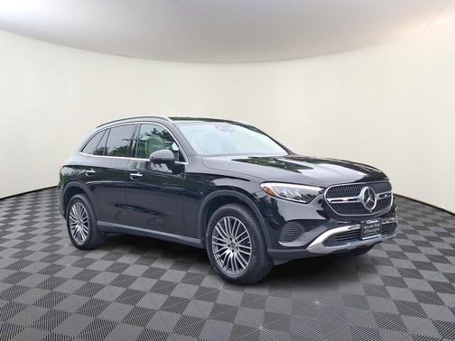 2024 Mercedes-Benz GLC 300