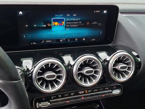 2021 Mercedes-Benz GLA 250 4MATIC