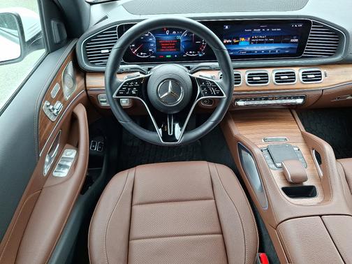 2025 Mercedes-Benz GLE 450e 4MATIC
