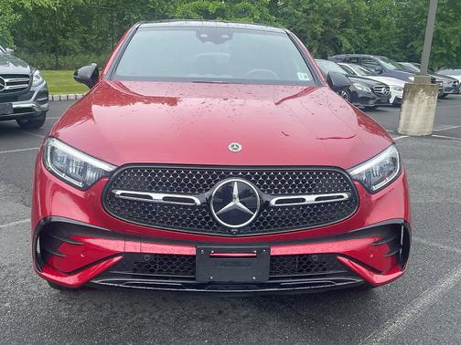 2024 Mercedes-Benz GLC 300