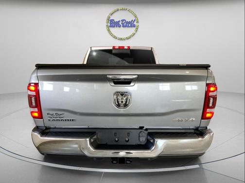 2021 RAM 2500 Laramie Crew Cab 4x4 6'4' Box