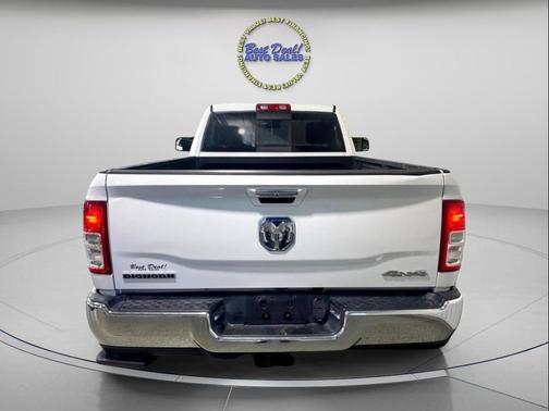 2019 RAM 3500 Big Horn Regular Cab 4x4 8' Box