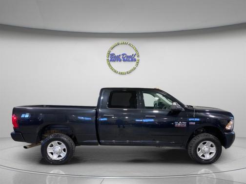 2018 RAM 3500 Tradesman Crew Cab 4x4 6'4' Box