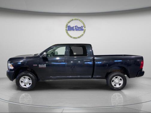 2018 RAM 3500 Tradesman Crew Cab 4x4 6'4' Box