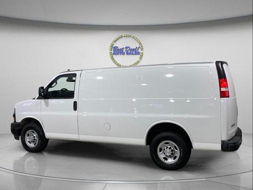 2021 Chevrolet Express 2500 RWD 2500 Regular Wheelbase WT