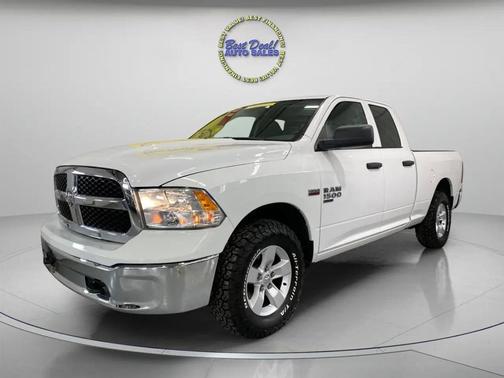 Bright White Clearcoat 2019 RAM 1500 Tradesman