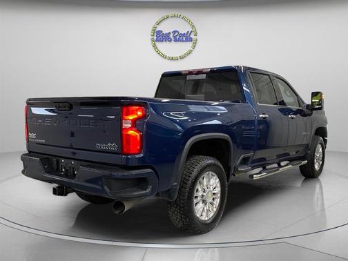 2022 Chevrolet Silverado 2500 High Country
