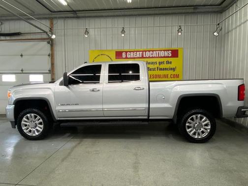 2015 GMC Sierra 2500 Denali