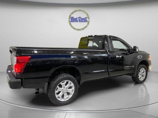 2017 Nissan Titan XD SV