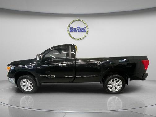 2017 Nissan Titan XD SV