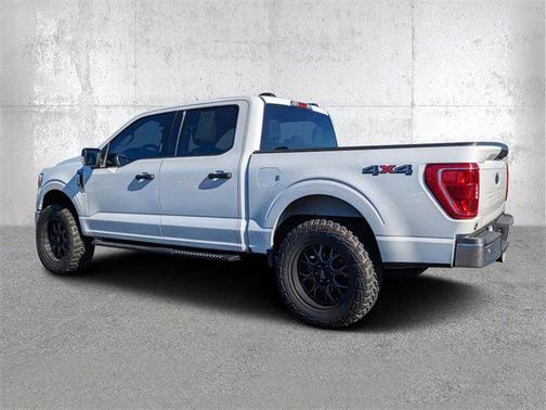Oxford White 2021 Ford F-150 XLT