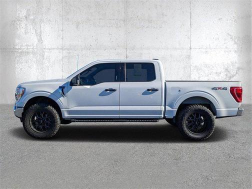 Oxford White 2021 Ford F-150 XLT