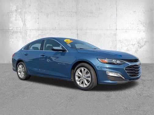 Lakeshore Blue Metallic 2025 Chevrolet Malibu FWD 1LT