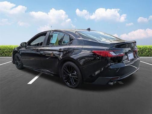 Midnight Black Metallic 2025 Toyota Camry SE